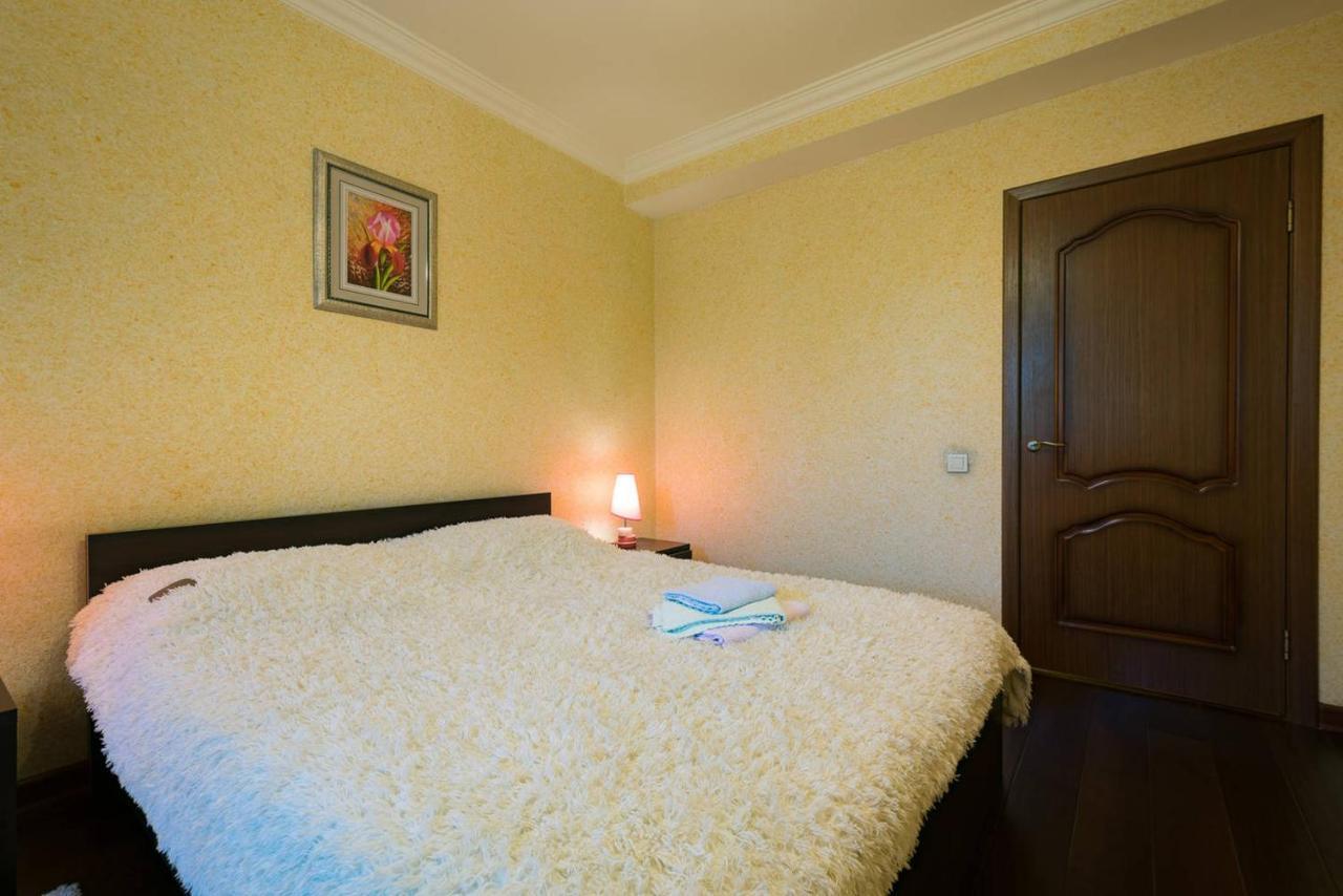 Nadezhda Apartment on Dostyk street 89 Alma-Ata Buitenkant foto
